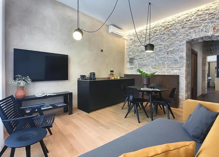 Cave Design Apartment Pula